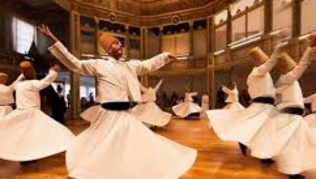 Ne Heyecan Var Ne de Tanıtım: Şeb-i Arus Törenlerine Eleştiriler