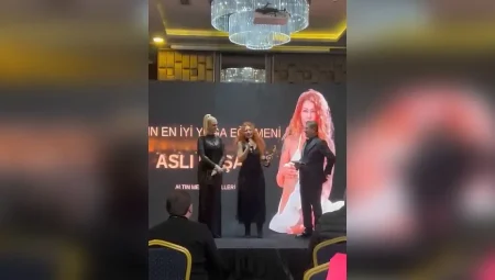 Altın Melek Ödülleri’nde Yoga Dalında İlk Ödül Aslı Başar’a Verildi
