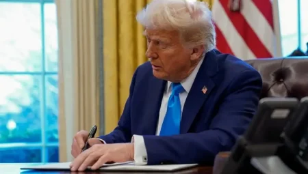Trump: ‘Ukrayna, Rusya ile savaşı asla başlatmamalıydı’