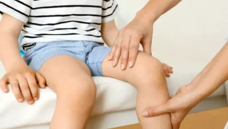 Çocuklarda büyüme ağrısı neden ortaya çıkar? Uzmanlar hangi belirtilere dikkat çekiyor?