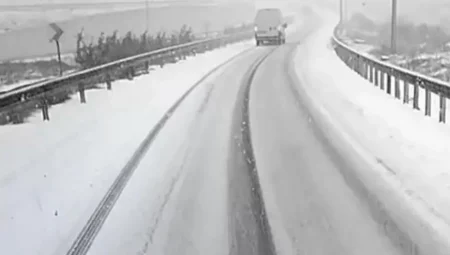 İstanbul’da 21 Şubat’ta okullar tatil mi? Valilik açıklaması bekleniyor!