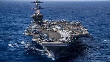 ABD’nin Süper Uçak Gemileri Artık İşlevsel mi? USS Carl Vinson’da İnceleme