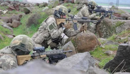 MSB: ‘PKK/YPG’nin silah bırakıp Suriye’yi terk etmesi gerekiyor’