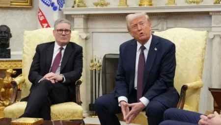 Trump ve Starmer, Beyaz Saray’da buluştu: ‘Zelenskiy’e diktatör dediğime inanmıyorum’