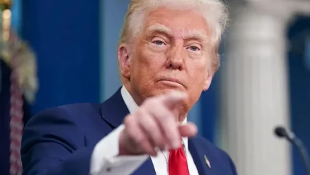 Trump, Hamas’a Son Uyarıyı Yaptı: ‘Rehineler Serbest Kalmazsa Sonuçlarına Katlanırsınız’
