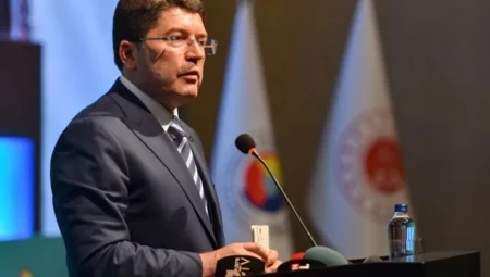 Adalet Bakanı Tunç: ‘Terörsüz Türkiye’nin Şafağında Olmamız An Meselesi’